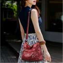 Bolsa Feminina em Couro Legítimo - Maria