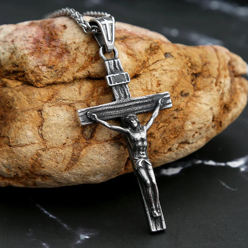 Colar Jesus Cristo Crucificado Vintage